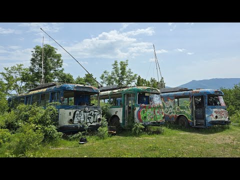 Видео: Заброшенные троллейбусы Skoda 9tr