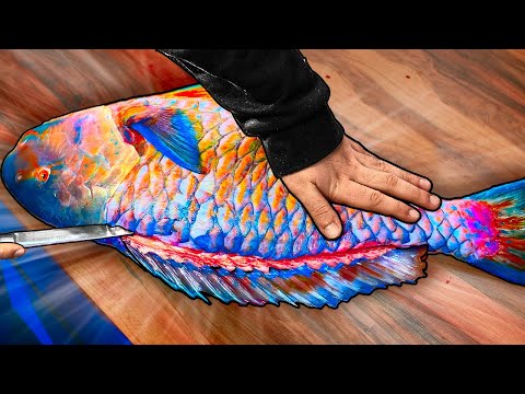 Видео: ПОВТОРЯЕМ НЕВЕРОЯТНУЮ УЛИЧНУЮ ЕДУ СО ВСЕГО МИРА / ОГРОМНАЯ РЫБА ПОПУГАЙ / СЫРНАЯ ПИЦЦА /  ПОНЧИКИ