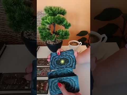 Видео: Кой мисли за вас точно сега 