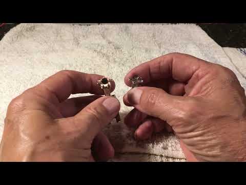 Видео: Адаптер для лапок BERNINA на обычные лапки Singer и т. д. с низким хвостовиком (видео 564) (К ваш...