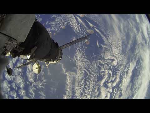 Видео: Выход в открытый космос