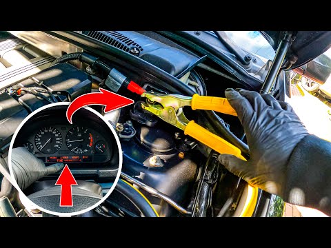 Видео: 🚗 Мало кто знает! Как снять аккумулятор и не сбросить настройки авто