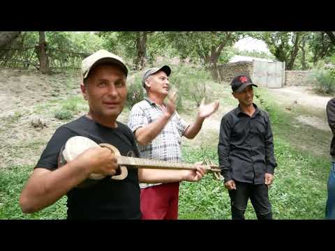 Видео: Аббоси Ревади дар дехаи Шаватки н Айни. мусобика бо хофизи Айниги