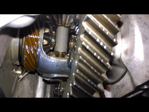 Видео: Замена масла МКПП Chevrolet Cruze 1.8