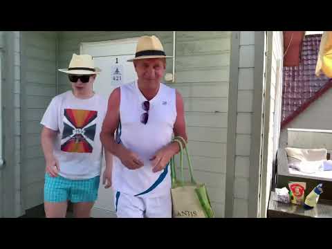 Видео: ВЛОГ ПОЕХАЛИ НА ЦЕНТРАЛЬНЫЙ ПЛЯЖ СУККО! НАРОДУ ЕЩЁ НЕ МНОГО!