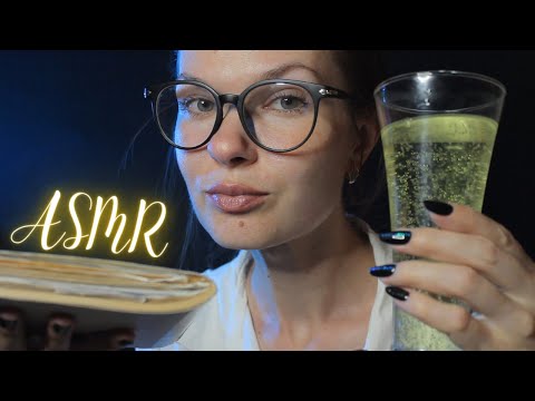 Видео: АСМР ДОБРЫЙ ДОКТОР ПОМОЖЕТ ПРИ ОБМОРОКЕ Ролевая игра/ ASMR DOCTOR Role play