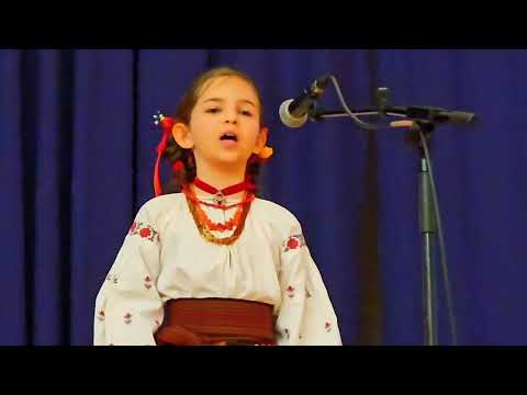 Видео: Deutsch-Ukrainische  VereinTaunusstein,  Idstein e.V. Bozhedary Дві перщі пісні, з 