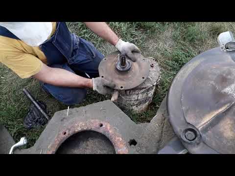 Видео: Ремонт роторной косилки.