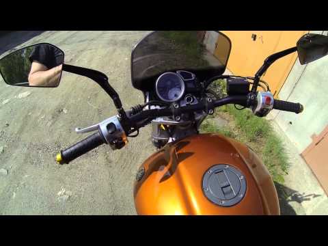 Видео: Мотоцикл Yamaha BT1100 Bulldog