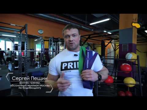 Видео: Тренировка с резиновыми петлями Supreme Athletics для мужчин