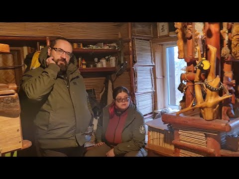 Видео: Осеннее утро, гости в Избушке и завершение необычной вазы.