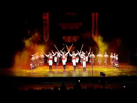 Видео: Концерт "35 години 144 СУ" - 10 клас - Северняшки танц на Ради Радев