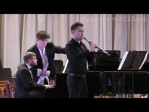 Видео: Бекдоолот Мырзагулов, Ерканат Данабек, Алексей Кузнецов. Трио для гобоя, фагота и фортепиано.