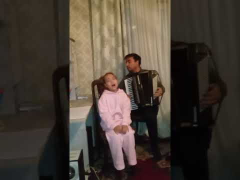 Видео: Созу обону Жолдошбек Мамажанов "Сени гана издедим" аткаруучу кызым Элина 