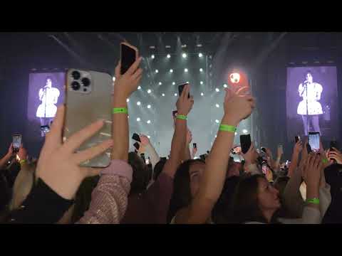 Видео: Zivert в Кишинёве 21.10.2025_19