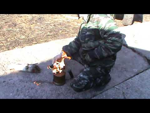 Видео: Обзор паяльной лампы, смолим ноги на холодец