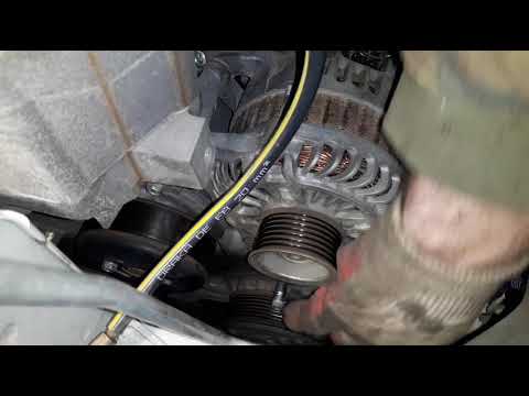 Видео: Замена ремня генератора Nissan Qashqai 10