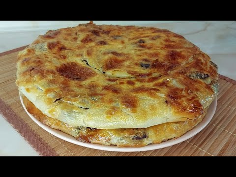 Видео: ОБАЛДЕННАЯ ЛЕПЕШКА в ДУХОВКЕ/КАТЛАМА с МЯСОМ 😋 ГУШТЛИ КАТЛАМА !