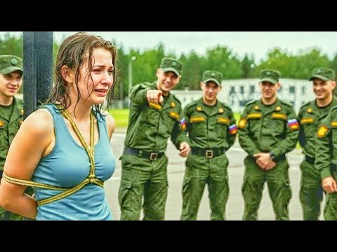 Видео: Сержант издевался над девушкой, пока на плац не приземлился ЧЁРНЫЙ вертолёт..