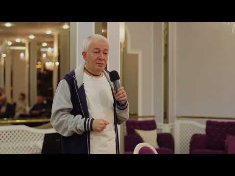 Видео: Александр Хакимов. Золотые стандарты Вед. Баланс между лидерством и духовностью. 25 июля 2017