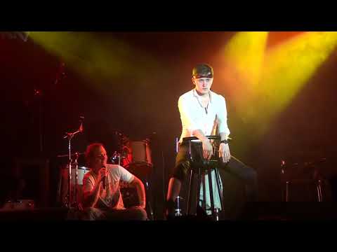 Видео: Евгений Егоров и Степан Лукин "After Dark" - Караоке камикадзе - Glastonberry club 12.05.19