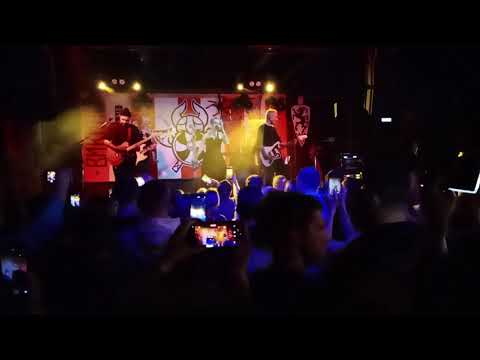 Видео: Группа Мураками. Омск, бар Викинг. (02.11.25)часть 2.