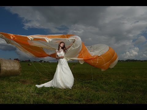 Видео: Свадебная фотосъемка. Урок 8. Фотошкола Олега Зотова.