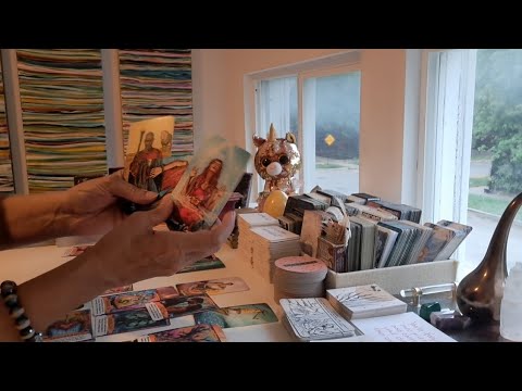 Видео: Ты их до смерти пугаешь, духовный список наблюдения закодирован в твоем душевном контракте.