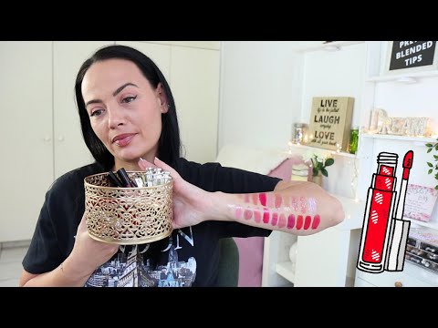 Видео: КОЛЕКЦИЯТА МИ ОТ ГЛАНЦОВЕ + МОЛИВИ ЗА УСТНИ 💄