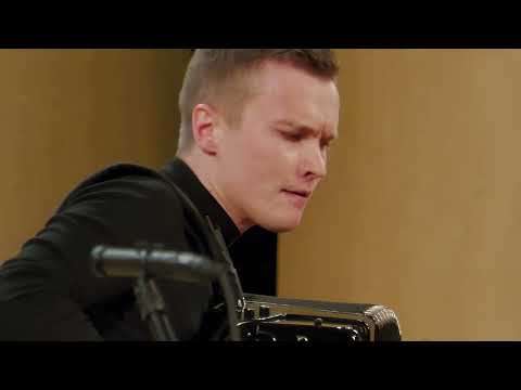 Видео: ТАКОГО ОТ ГАРМОНИ НЕ ЖДАЛИ // Е. Дербенко "Экспромт-баллада"