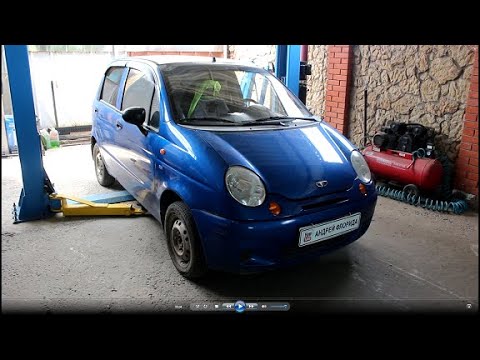 Видео: Замена передних рычагов и втулок стабилизатора на Daewoo Matiz Дэу Матиз 0,8 2010 года