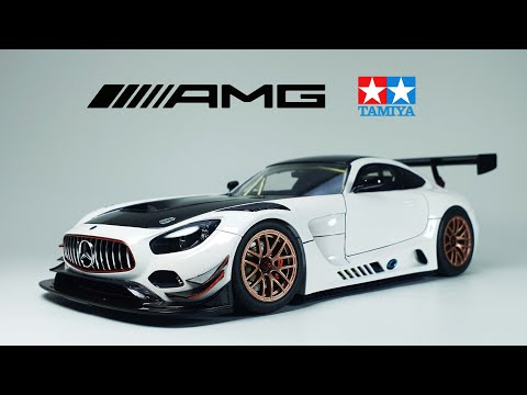 Видео: Сборка модели автомобиля Tamiya Mercedes AMG GT3 (уличная версия) - полная сборка - шаг за шагом