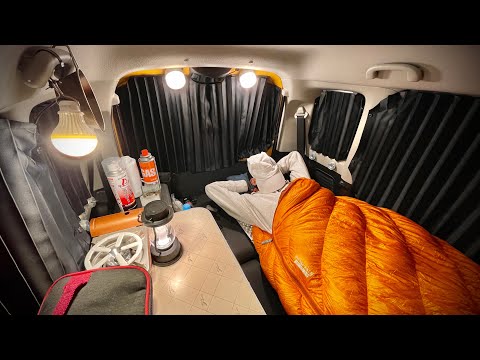 Видео: [28-я ночь] Автокемпинг в одиночку при сильном ветре с легкой машиной