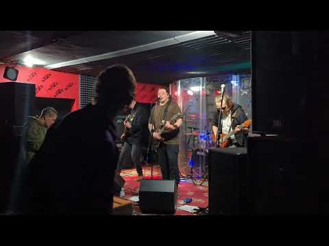 Видео: Красный Мальборо @radiotehnika23 13.01.24 паб NeForMaT