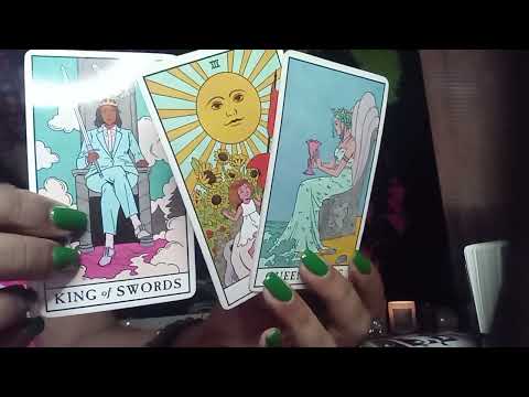 Видео: Скорпионы обожают читать. ..Боже мой. ..ЛЮБОВЬ. .ИЗ НОТКУДА