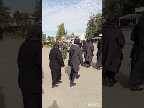 Видео: Ваня Забайкальский и его семья! побывали в Дивеево святые места ⛪❤️