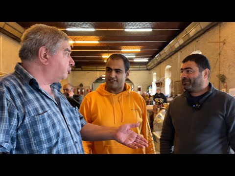 Видео: Рынок Тбилиси Грузия | Как пожарить Рыбу | Рецепт от Шефа