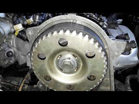 Видео: Регулеровка клапанов Мазда626 "жд".Мотор FE 2.0