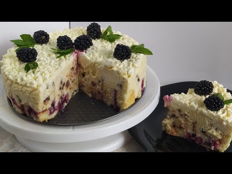 Видео: Торт 🎂 из бисквитных рулетиков