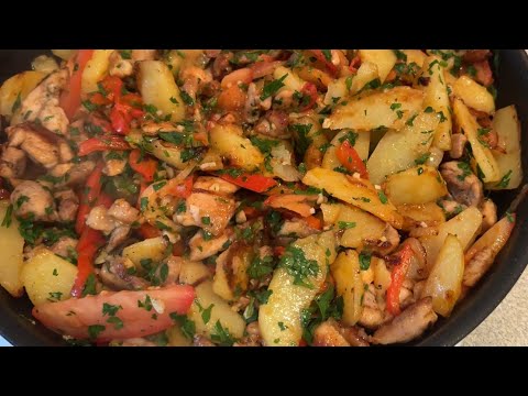 Видео: Быстрый ужин// Жаркое из курицы с картошкой