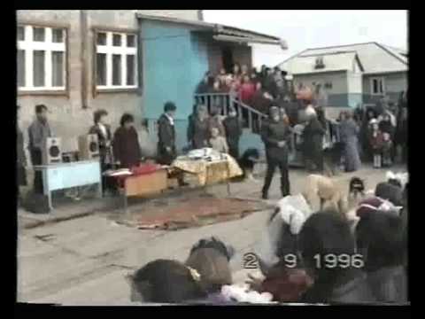 Видео: День Знаний п. Белоярск (1996 г.) Часть 2