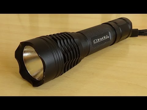 Видео: Обзор фонаря Convoy M1 и сравнение с Convoy C8/M2/S2+