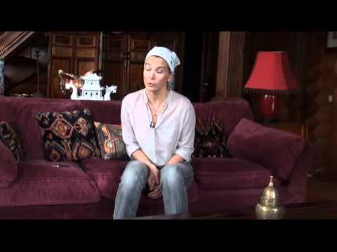 Видео: Юлия Высоцкая - Домашние питомцы