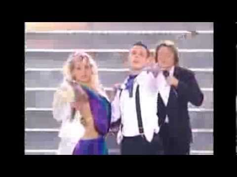 Видео: Таисия Повалий и Николай Басков - ТЫ ДАЛЕКО - 2006г.