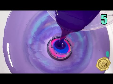 Видео: Акриловая заливка | Техника открытой чашки | День 5 30-дневного конкурса по текучему искусству от...