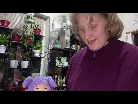 Видео: Ира одевает Киру