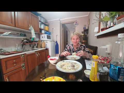 Видео: Оля приготовила бешбармак . Наши посиделки . Казахстан Алматы 2023 . Элла Австралия