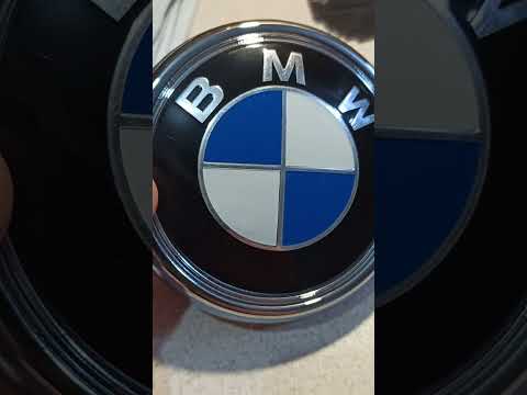 Видео: Крепление эмблемы багажника BMW X....