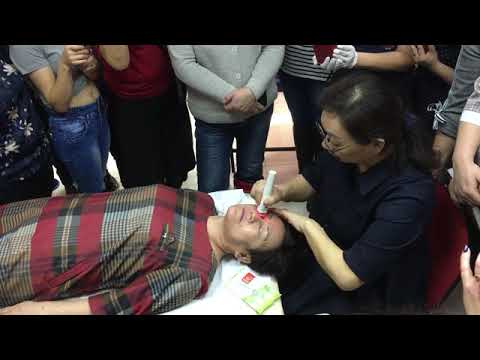 Видео: Ионный массажер Бьюти Девайс. Техника проведения массажа лица.