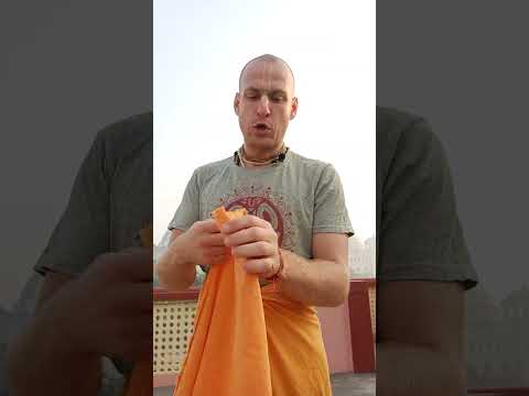 Видео: как надеть дхоти шараварами